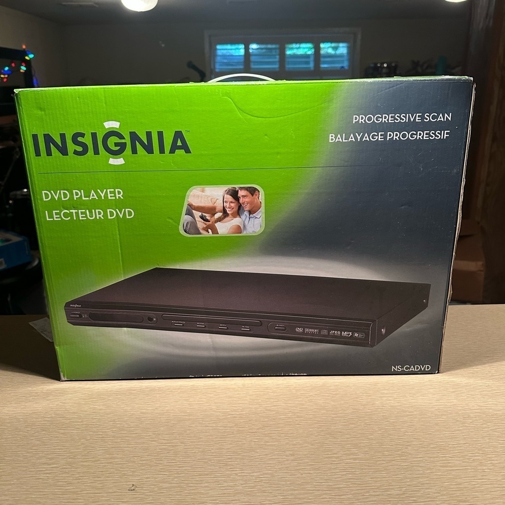 Insignia NS-CADVD progressive scan player Brand New In Box - Picture 2 of 5